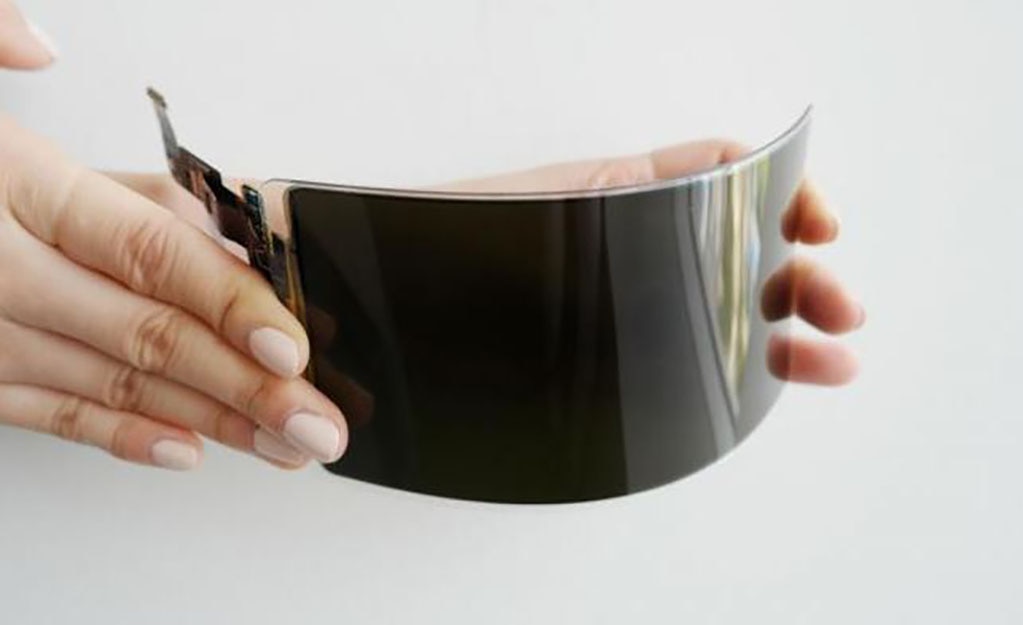 Samsung desarrolla una pantalla de teléfono flexible “irrompible”