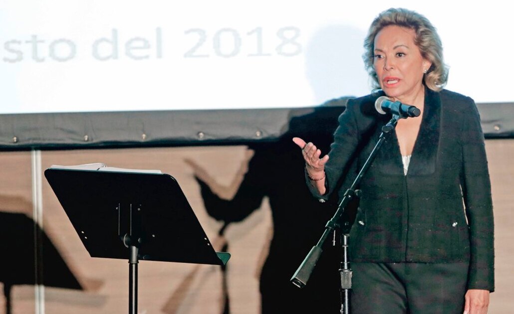 PGR no tiene investigaciones adicionales contra Elba Esther, dice abogado