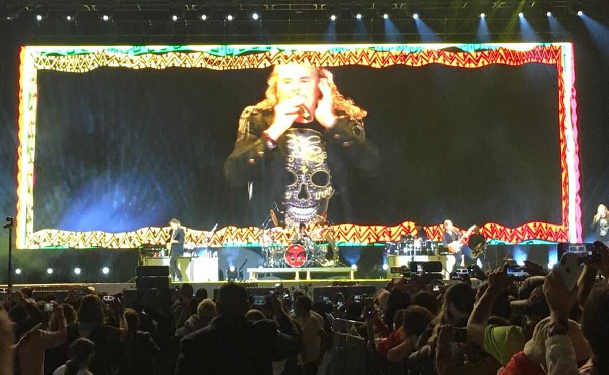 Más de 80 mil personas difrutaron de Maná en el Teatro del Pueblo de la Fenapo 2022