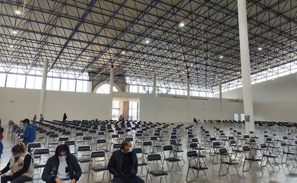 Con poca afluencia, módulos donde ponen vacuna antiCovid a menores de 15 a 17 años en Zona Metropolitana de SLP