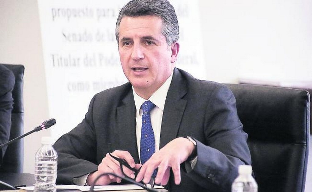 Aumento a sueldos en Inegi, apegado al marco legal vigente: Santaella