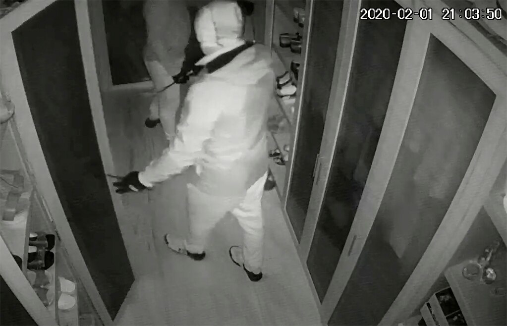 Denuncian robo domiciliario en La Loma Club de Golf 