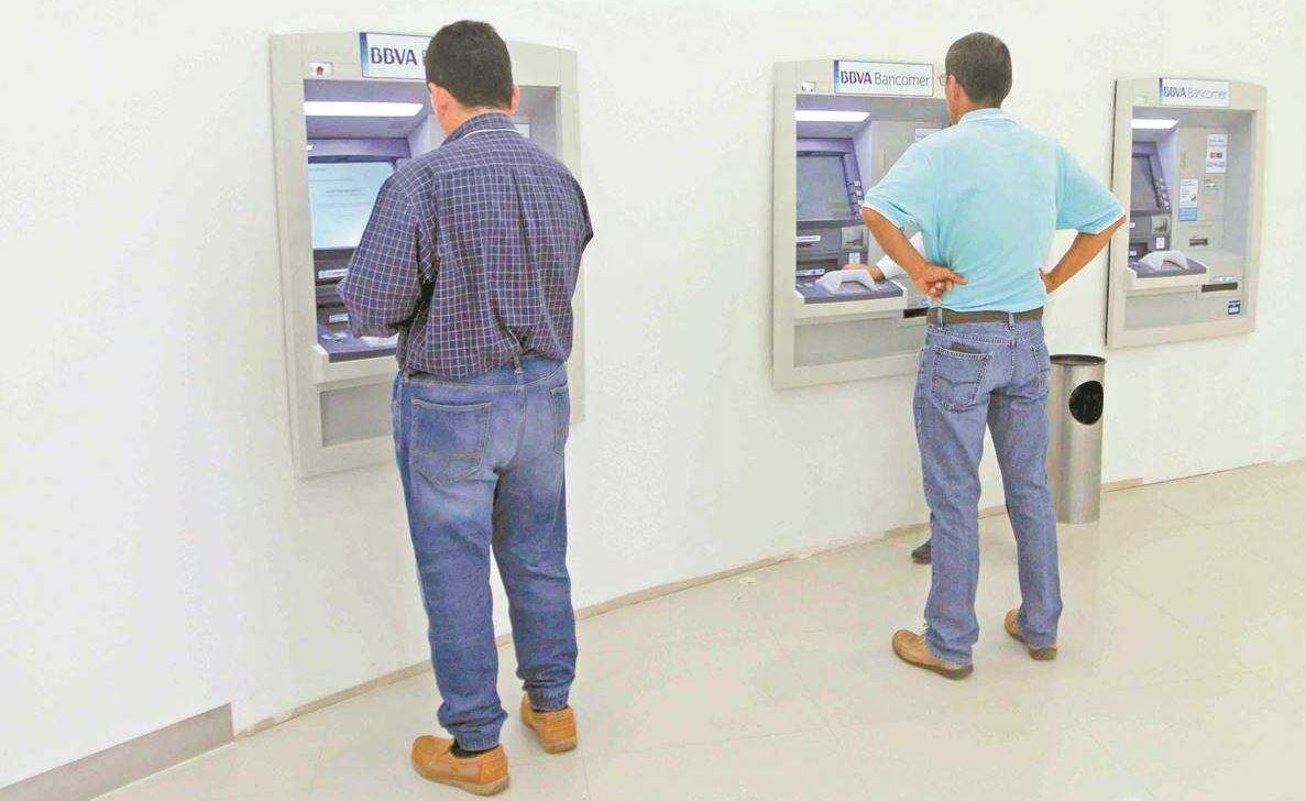 ¿Habrá bancos el 1 y 2 de noviembre por Día de Muertos?