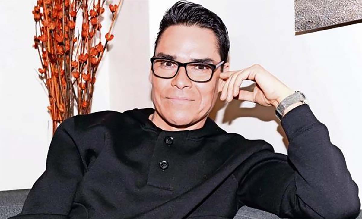 Toño Esquinca anuncia su regreso a la radio