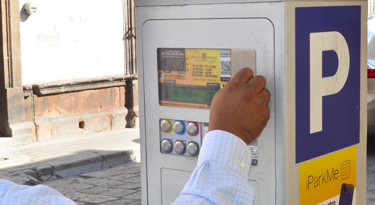 Pago de parquímetro en efectivo, medida operativa: Tesorería Municipal