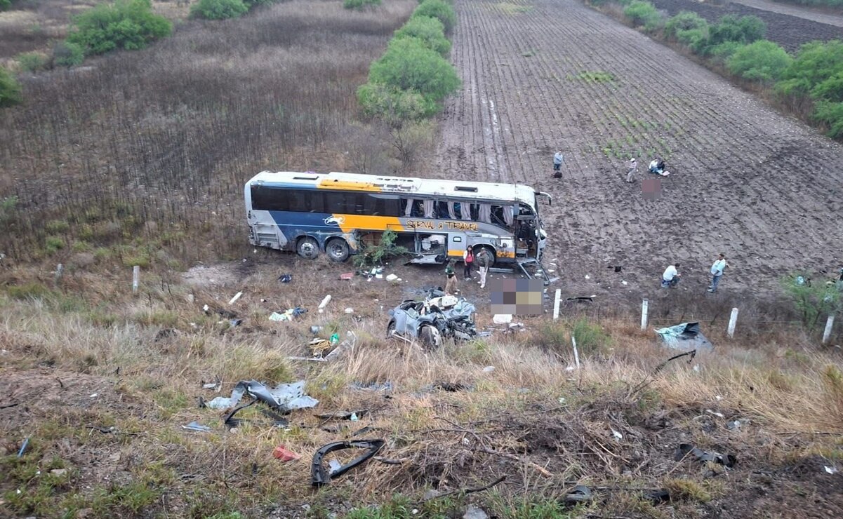 El accidente se registró en la carretera Cerritos-SLP. Foto: Especial
