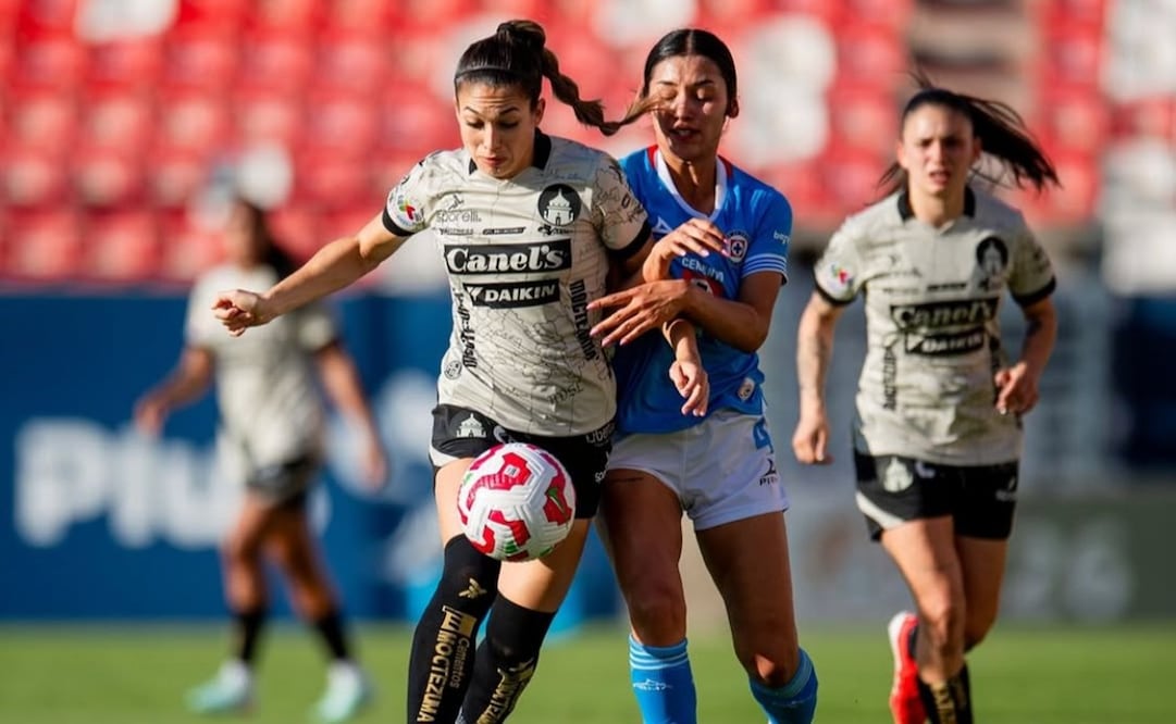 Atlético de San Luis Femenil vs Cruz Azul. Foto: Especial