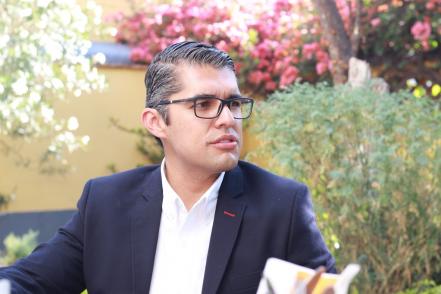 Educación y un San Luis seguro, la apuesta de Miguel Torres