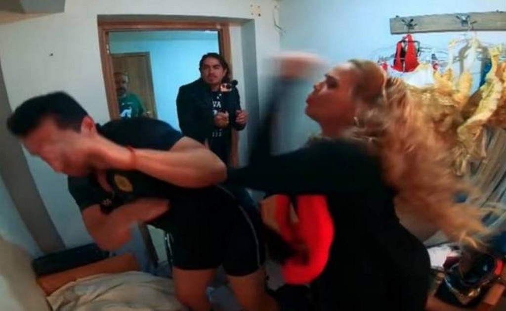 Niurka, molesta ante broma. Foto: Captura de pantalla