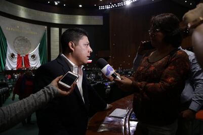 Prohibir consumo de mariguana, favorece la violencia en el país afirma diputado del PRD