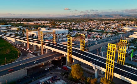 Entrega Ricardo Gallardo el puente vehicular más grande de San Luis Potosí