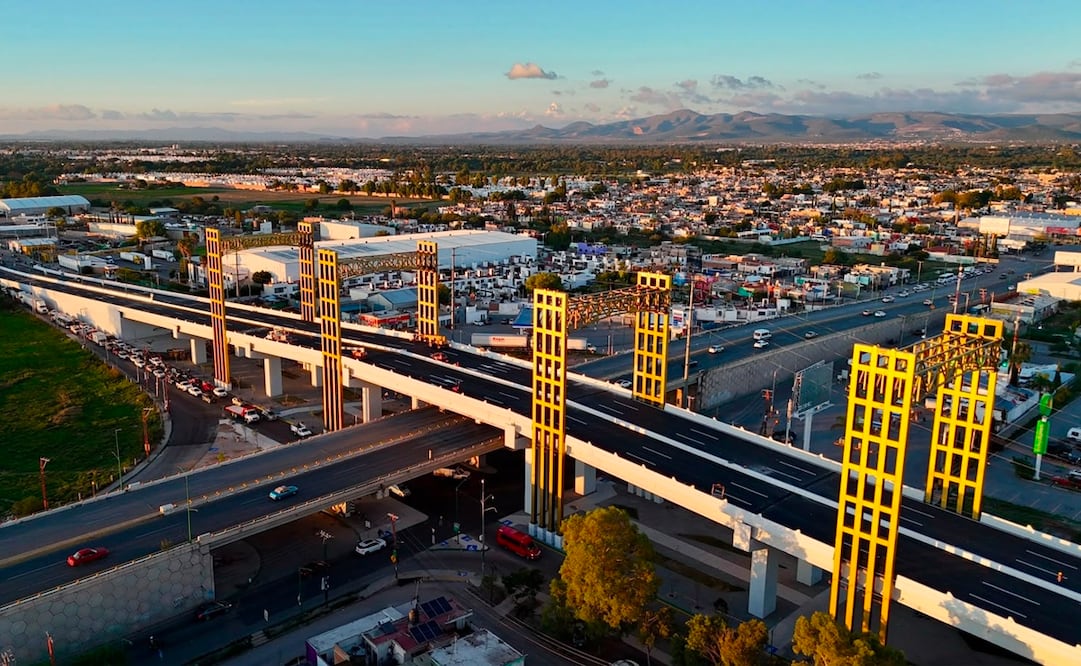 Este puente es considerado el más grande de SLP. Foto: Especial