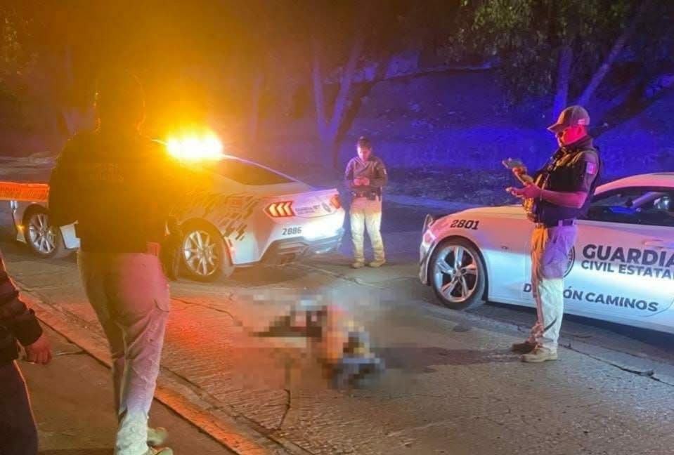 Hallan cuerpo en llamas bajo el puente de Prolongación Moctezuma en Río Santiago, en la capital de SLP 