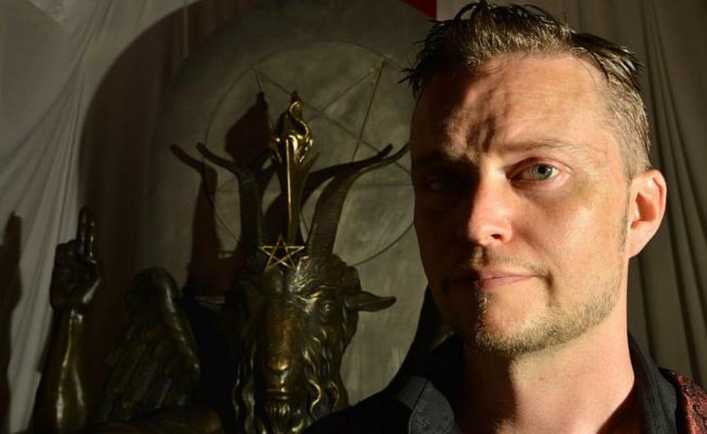 El cofundador de El Templo Satánico, Lucien Greaves, dijo que la escultura está siendo utilizada forma "inadecuada". Foto: Getty Images