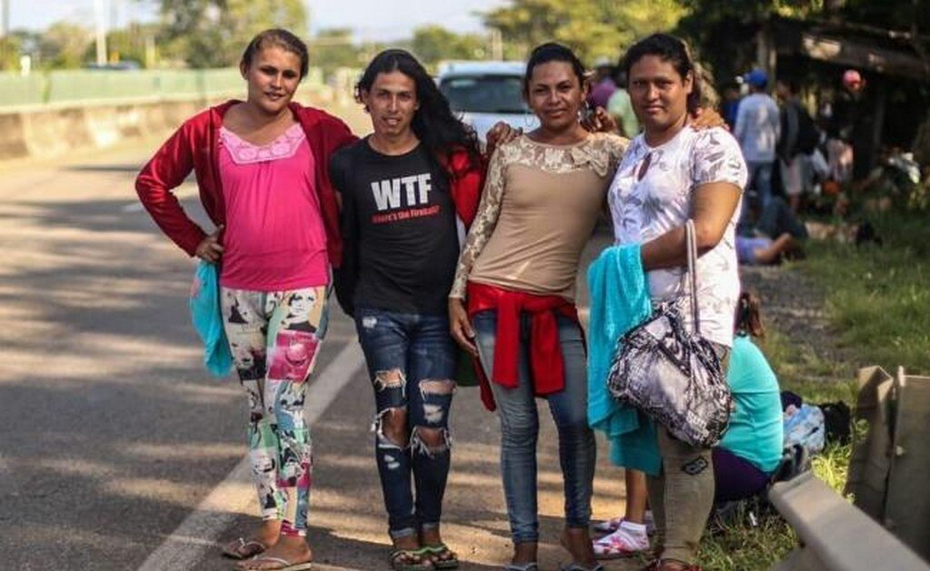 Comunidad gay en caravana migrante: "al llegar a EU todo cambiará"