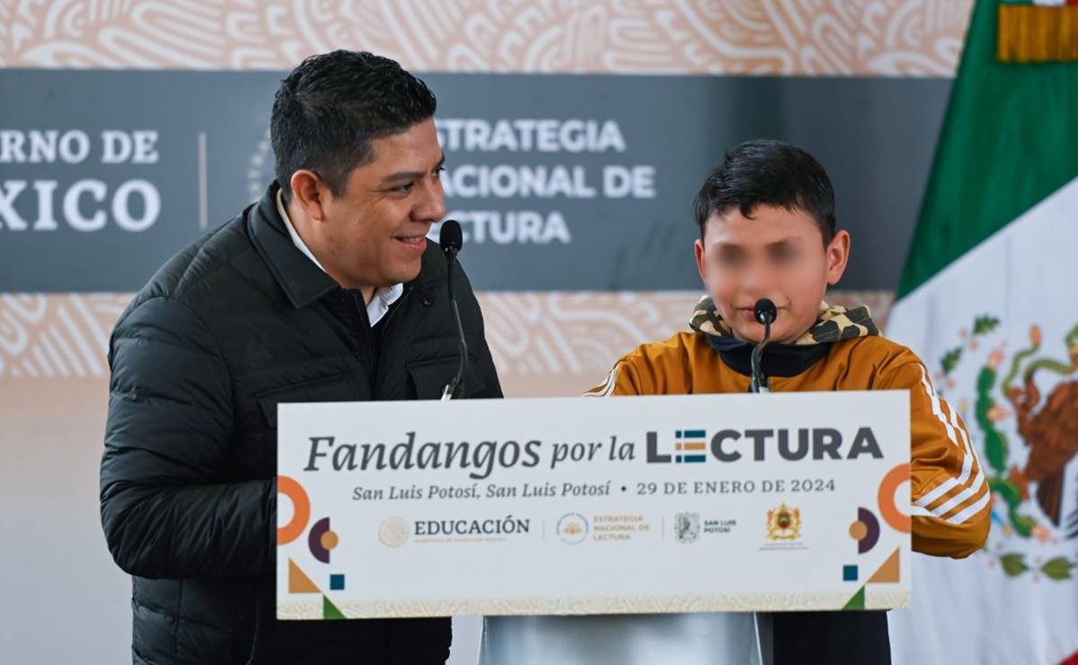 Gallardo invita a jóvenes a "disfrutar miles de historias" con la lectura al respaldar programa de fomento nacional