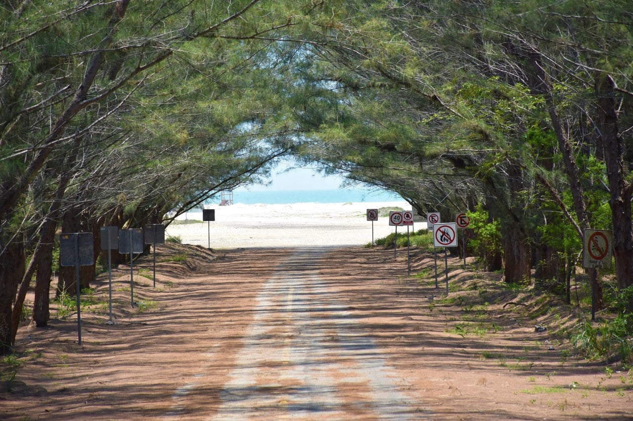 Entrada a la Playa Tesoro. Foto: Secretaría de Turismo Tamaulipas