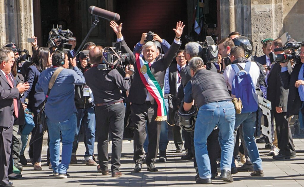 Fiesta de toma de posesión de AMLO fue licitada por Enrique Peña Nieto