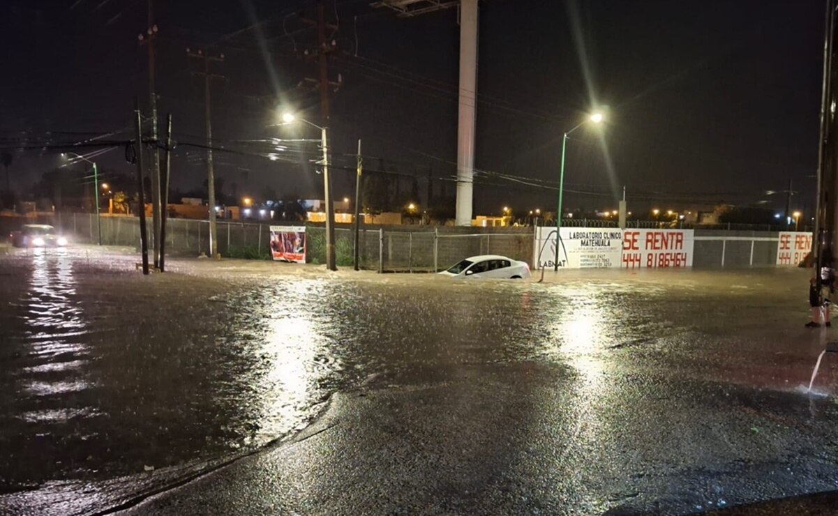 Fuertes lluvias en SLP dejaron severas inundaciones. Fotos: Redes sociales
