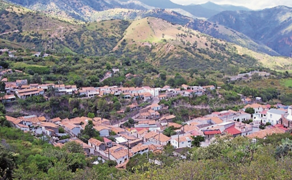 La gasolina más cara está en municipio muy pobre
