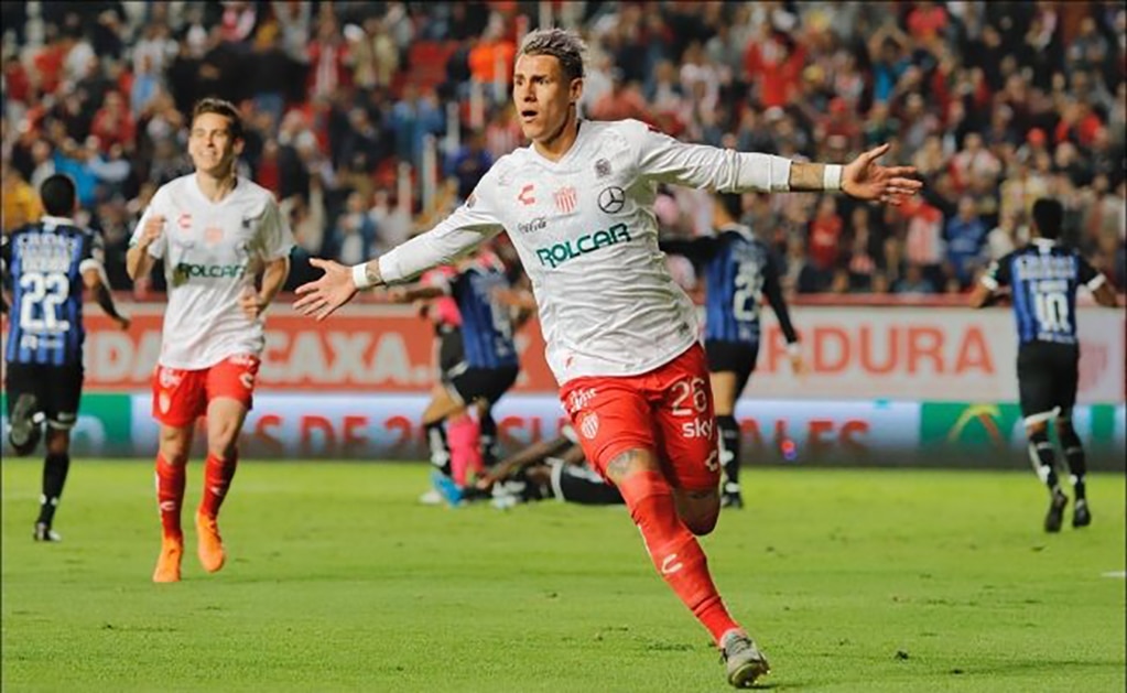 Golea Necaxa al Querétaro en la ida de los cuartos de final