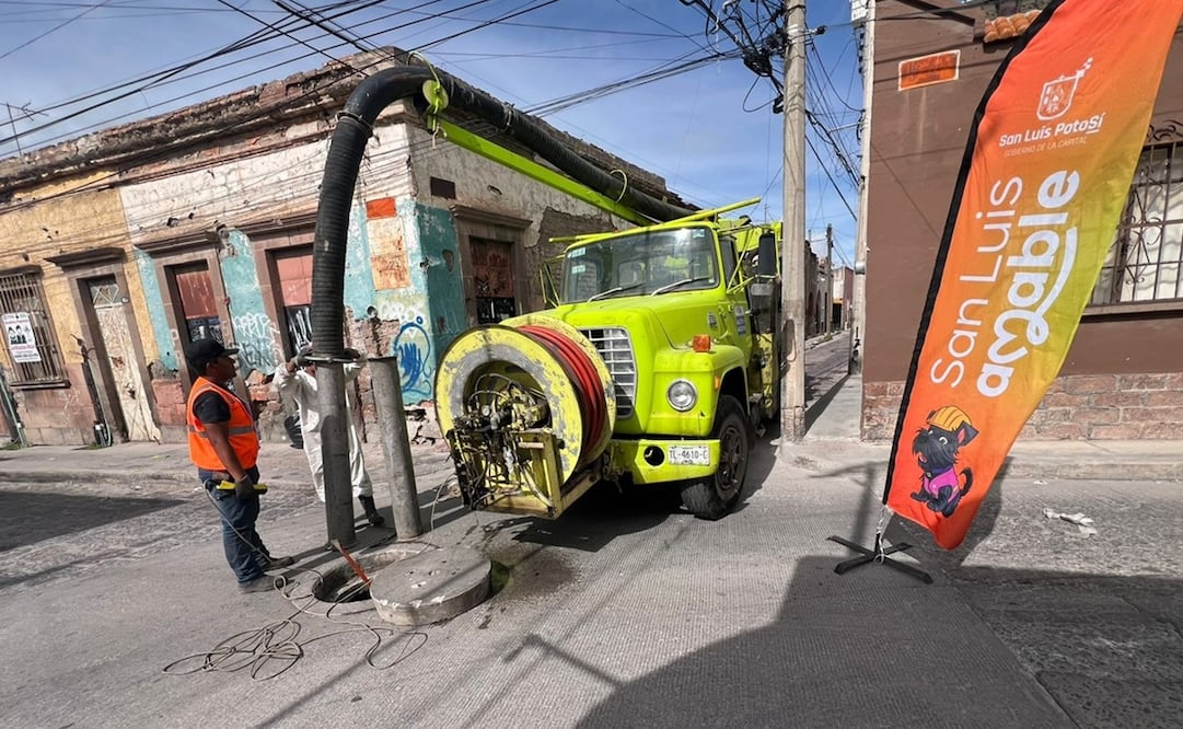 Exceso de basura en coladeras propicia inundaciones en esta temporada de lluvias en SLP. Foto: Especial