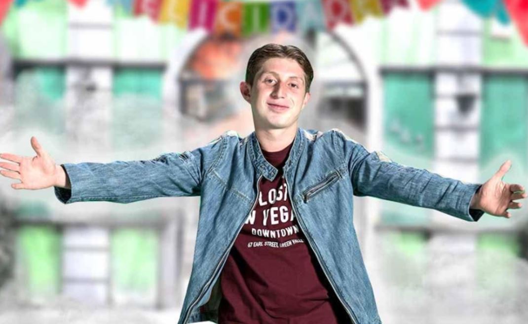 El 7 de noviembre, cumpleaños de Octavio Ocaña, la producción de "Vecinos" felicitó al fallecido actor con esta foto en redes sociales. Foto: Instagram