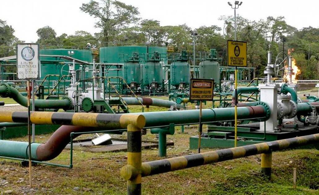 Cae producción de petróleo y gas en octubre