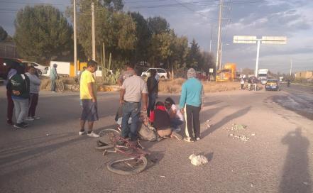 Remolque se desprende en carretera Matehuala, una lesionada