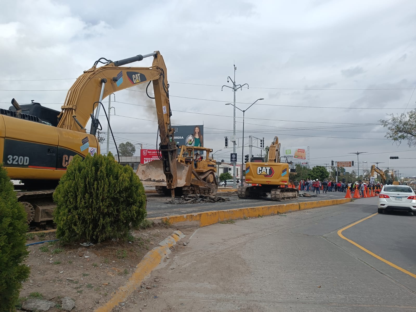 A lo largo de casi dos años y medio la Dirección de Obras de San Luis Potosí ha realizado trabajos de renovación vial en diversas avenidas. Foto: Xochiquetzal Rangel