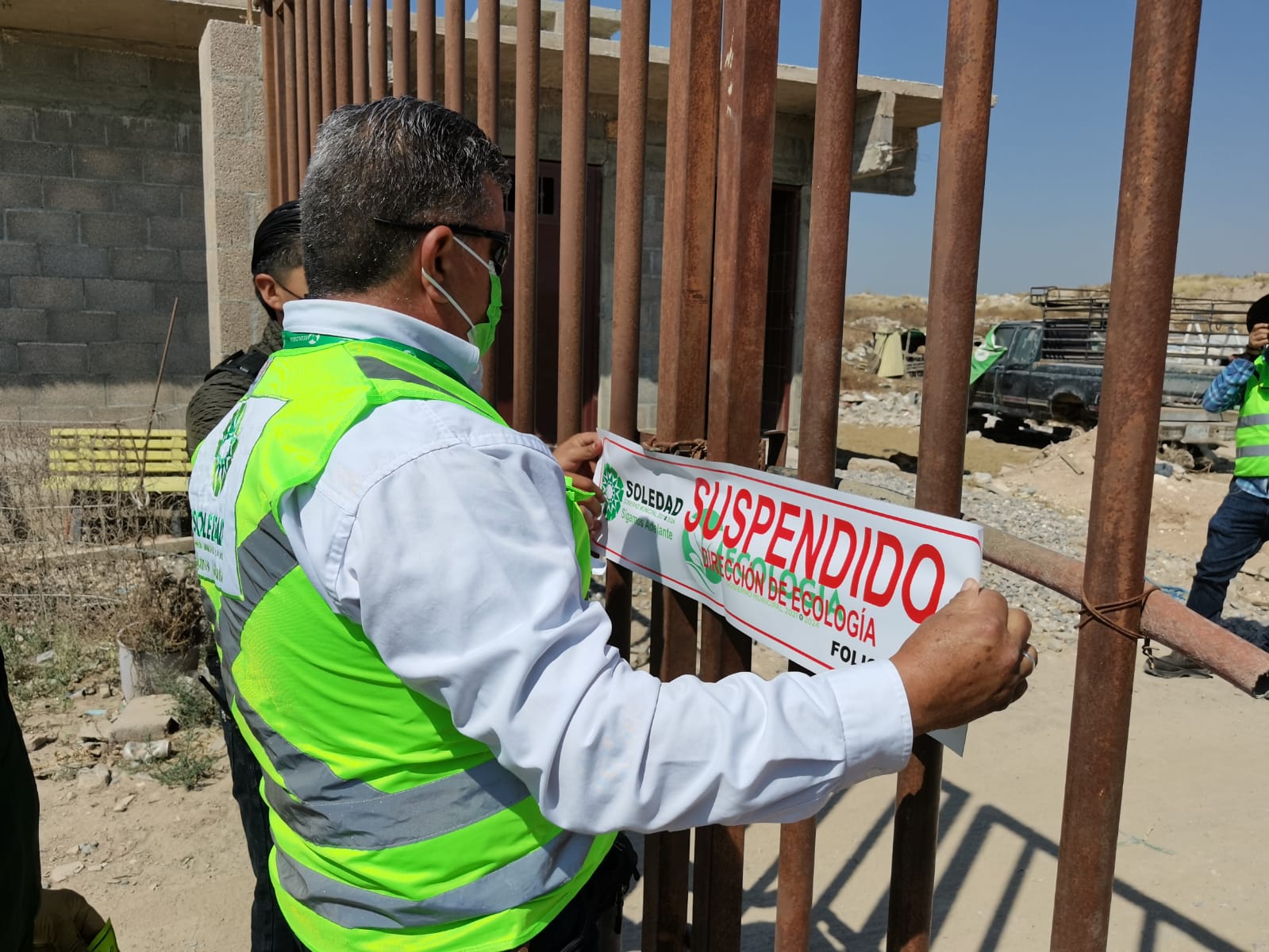 Clausuran tiradero y praderas clandestinas en Soledad; representaba riesgo por incendio, PC