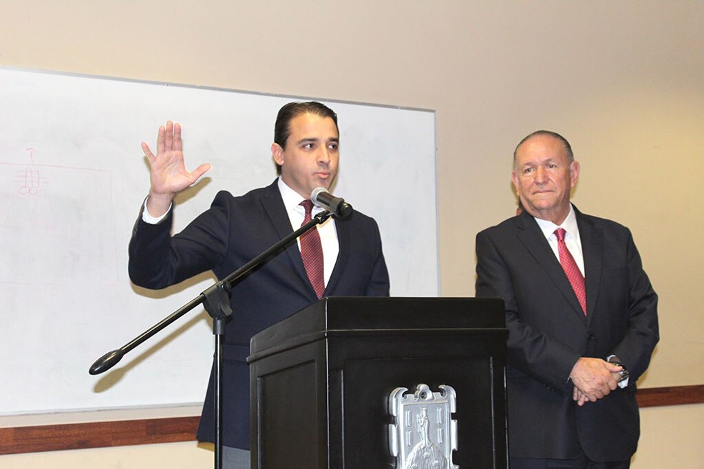 Ex secretario municipal denuncia falsificación de su firma en contratos