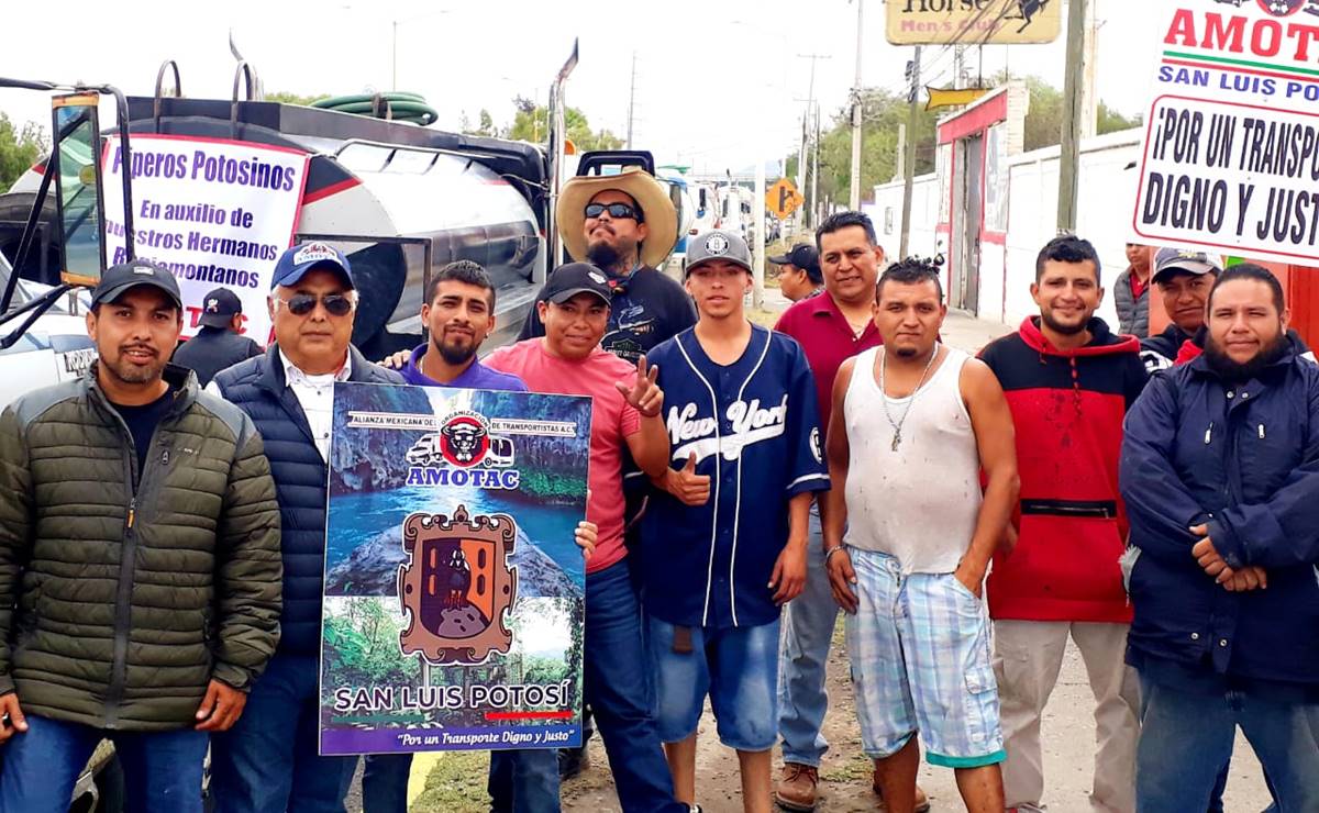 Piperos potosinos se solidarizan con regios, repartirán agua de forma gratuita en colonias de Monterrey