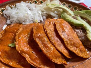 Soledad regalará 4 mil platos de enchiladas potosinas en la Fenapo