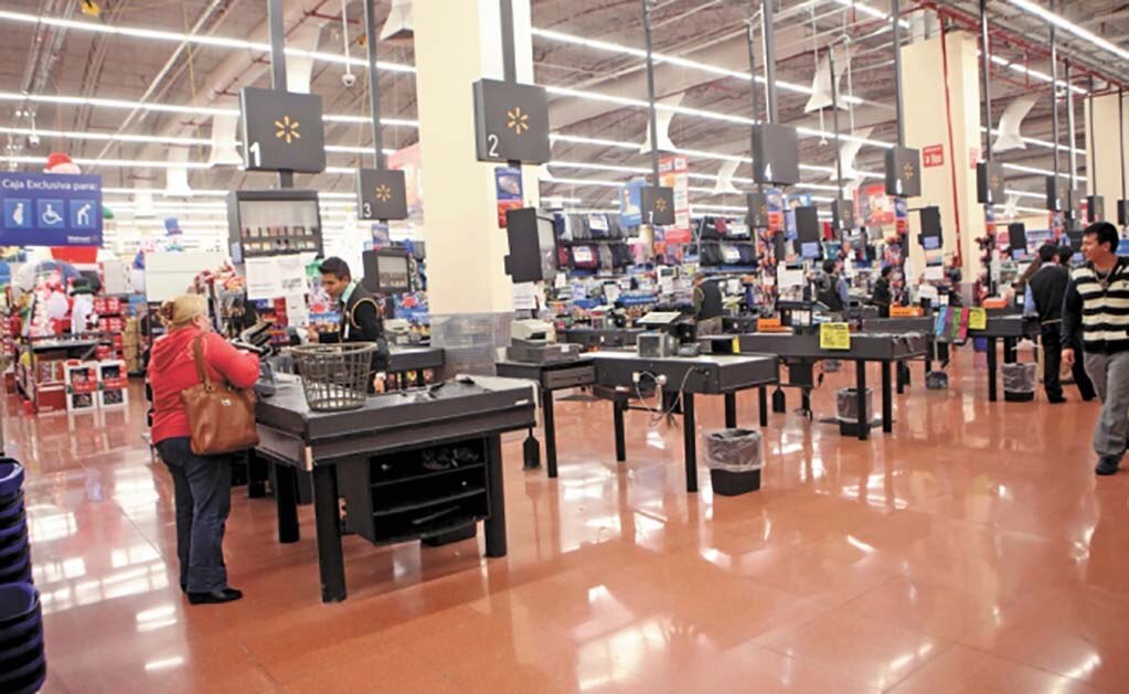 Logran alianza Banorte y Walmart