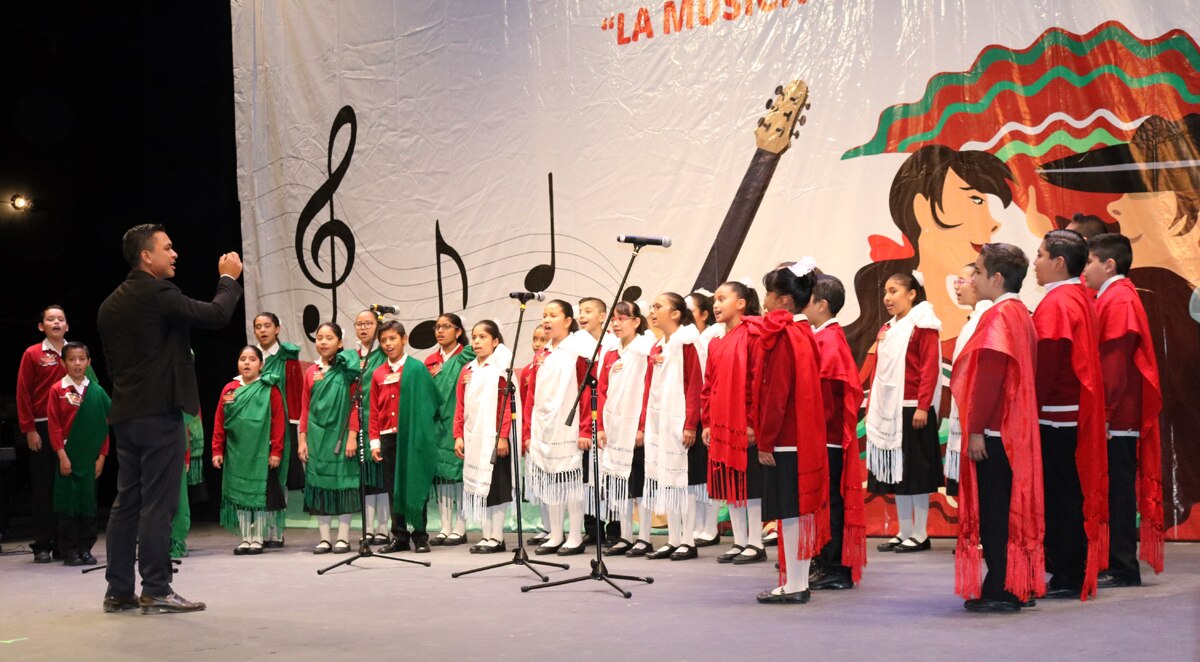 Realizan concurso “La Música Tradicional Mexicana”