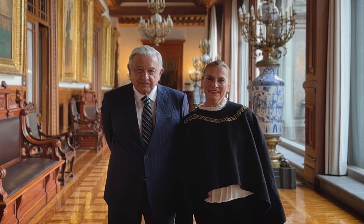 El presidente invitó a los jóvenes del país a leer y aseguró que a él le fascina historia. Foto: Tomada de video