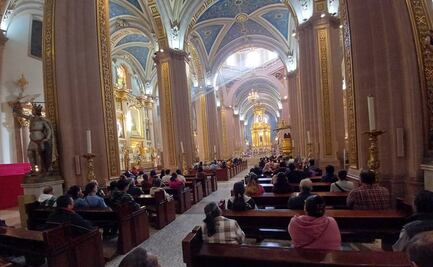 La fe se mantiene: Fieles se congregan en SLP para el inicio del Miércoles de Ceniza en la Catedral Metropolitana