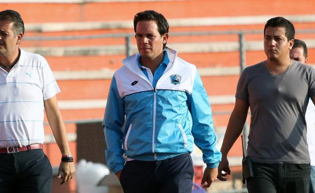 Javier San Román, primera baja tras posible eliminación del ascenso