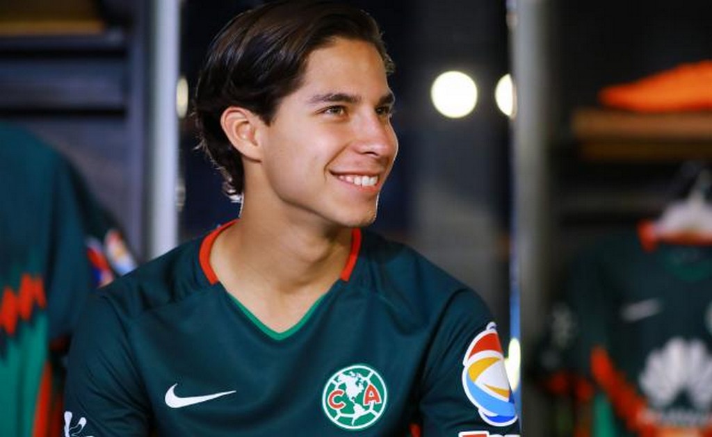 No ha anotado, pero Lainez llama la atención en España