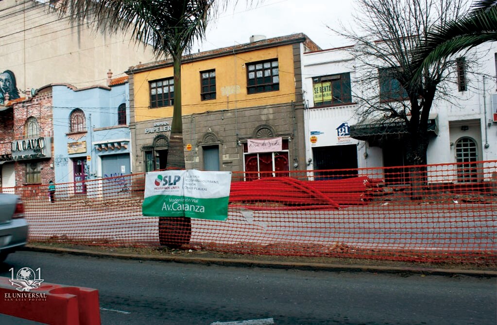 Incrementa desocupación en locales comerciales de Carranza 