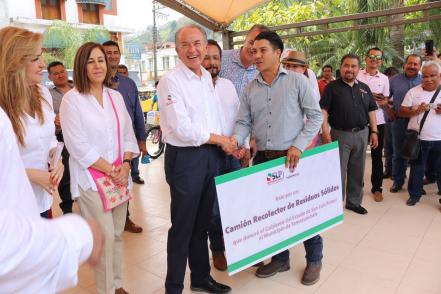 El desarrollo debe llegar a todo SLP: Carreras López