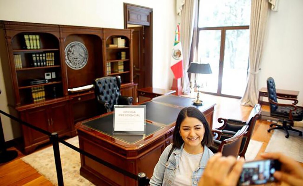 Desconocen paradero de obras de arte y colección en Los Pinos