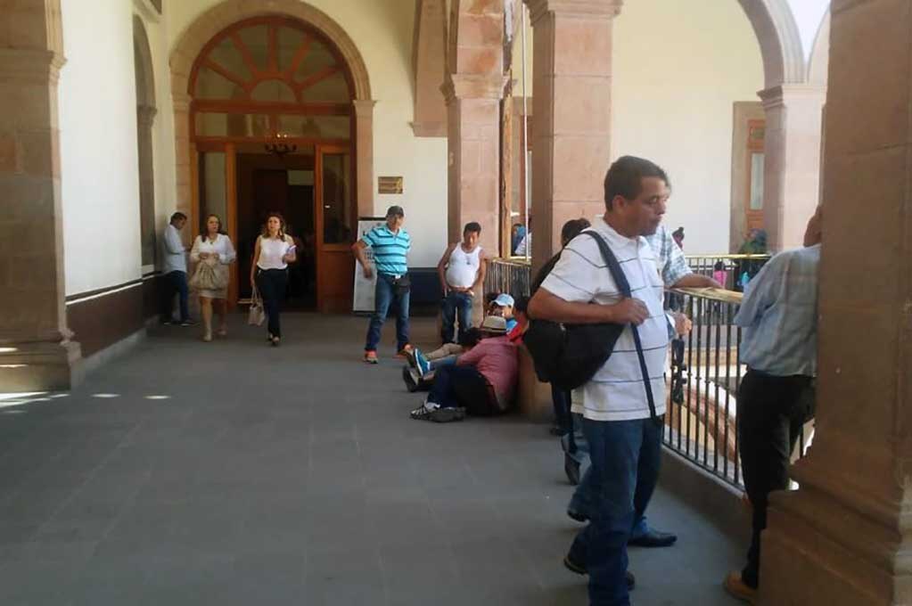 Exigen programa de vivienda popular al gobierno del estado