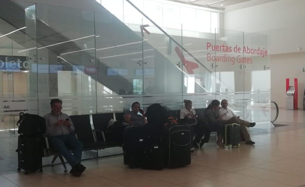 Retrasos y cancelaciones en vuelos por condiciones climatológicas 