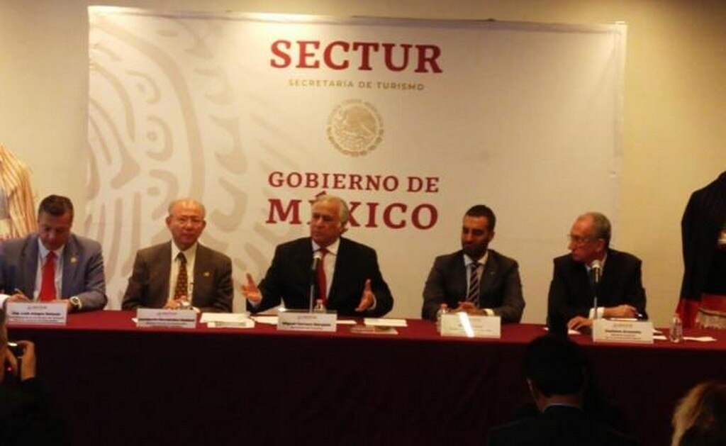  Aeropuerto de Santa Lucía será para vuelos internacionales y AICM para nacionales