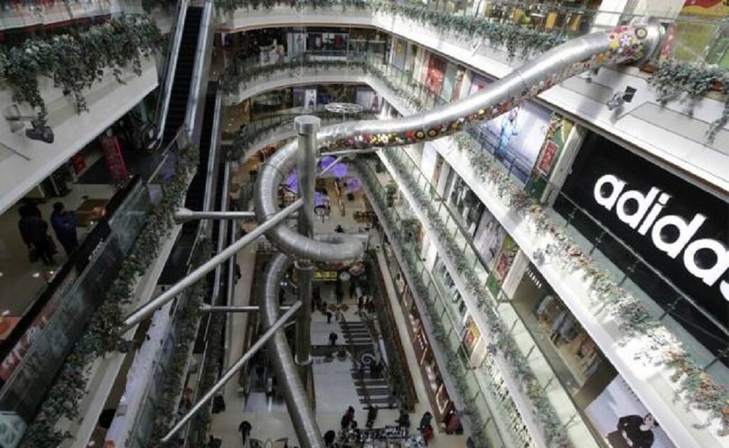 Centro comercial tendrá tobogán para agilizar tus compras