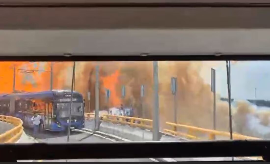 VIDEO: Captan el momento exacto de la explosión de pipa de gas en CDMX. Captura de video