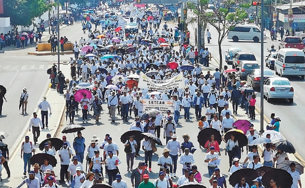 Retoma CNTE control de plazas en Oaxaca