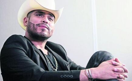 Reportan hospitalizado al cantante Espinoza Paz